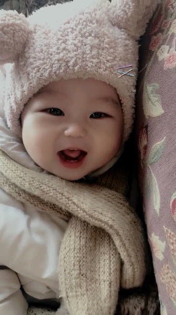 小寶貝真可愛